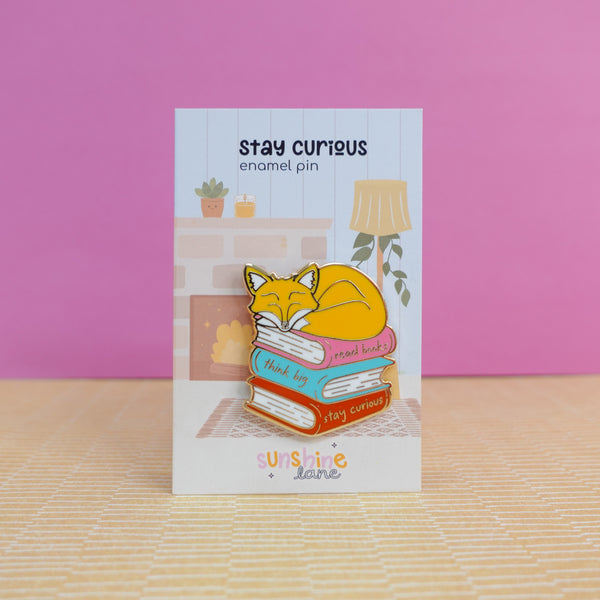 Sunshine Lane - Maple the bookish Fox - Enamel Pin