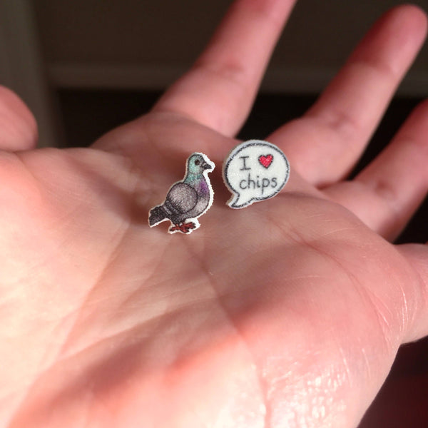 RatBeanKat - Little pigeon loves chips earrings