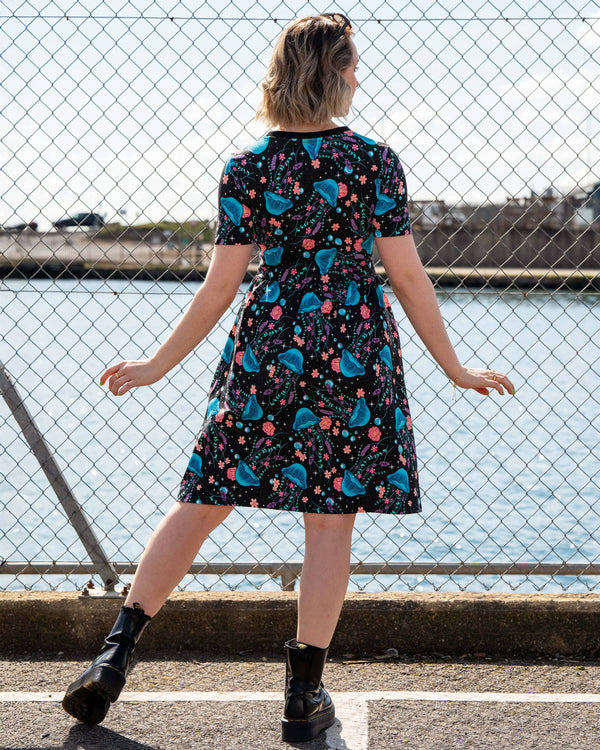 Rebel Romance - Rebel Romance Floral Jellyfish Short T-Shirt Smock Dress With pockets